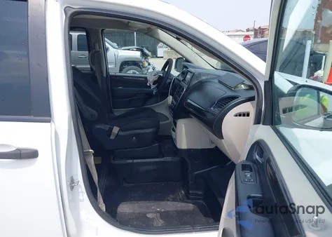 2019 Dodge Grand Caravan Se z USA, uszkodzony, nr VIN 2C7WDGBG3KR698911